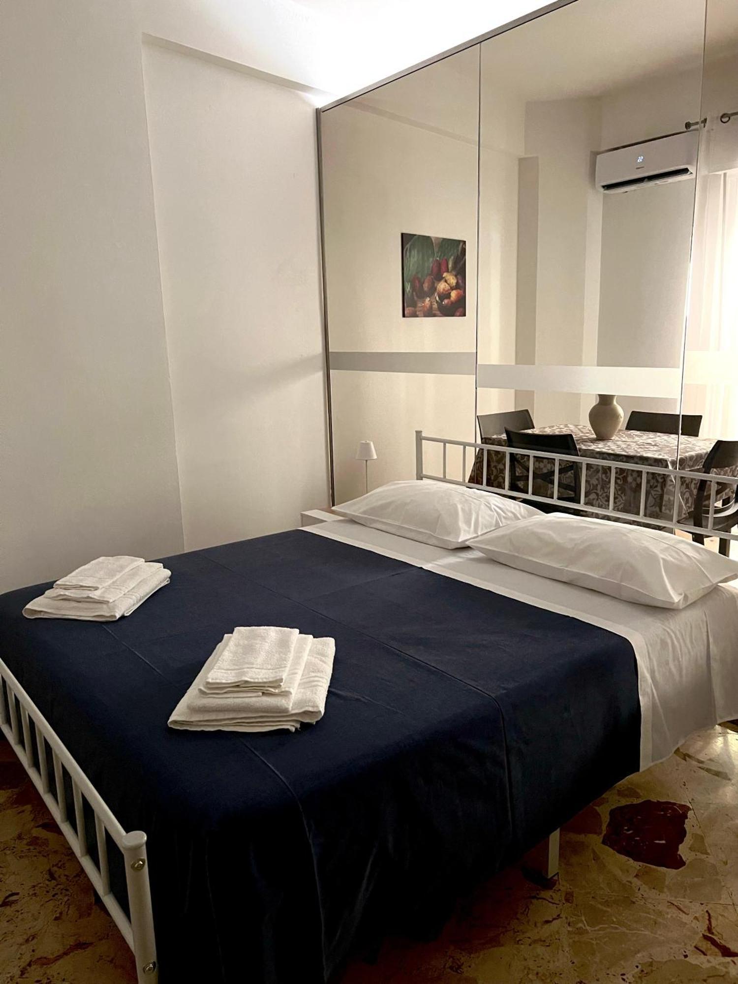 El Azis Home Palermo Dış mekan fotoğraf